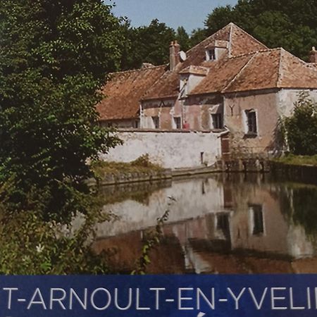 Appartement Cosy Et Chaleureux Saint-Arnoult-en-Yvelines Eksteriør billede
