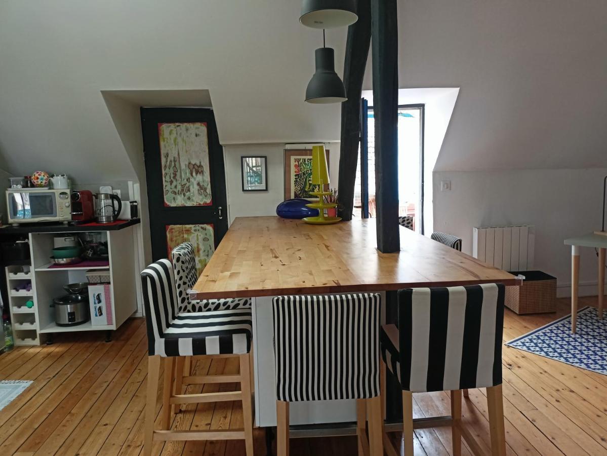 Appartement Cosy Et Chaleureux Saint-Arnoult-en-Yvelines Eksteriør billede